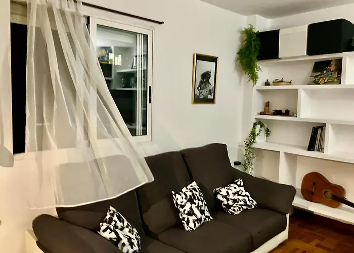 Rio Turia Skatehouse Apartment *