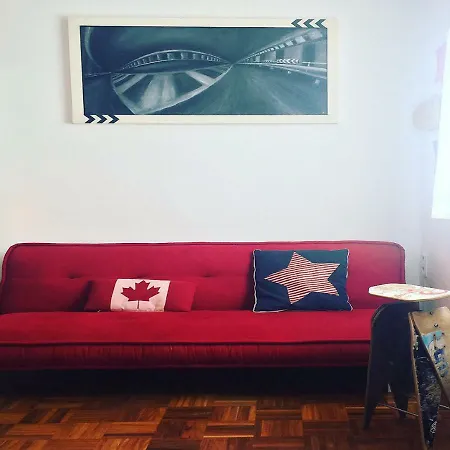 Rio Turia Skatehouse Apartment